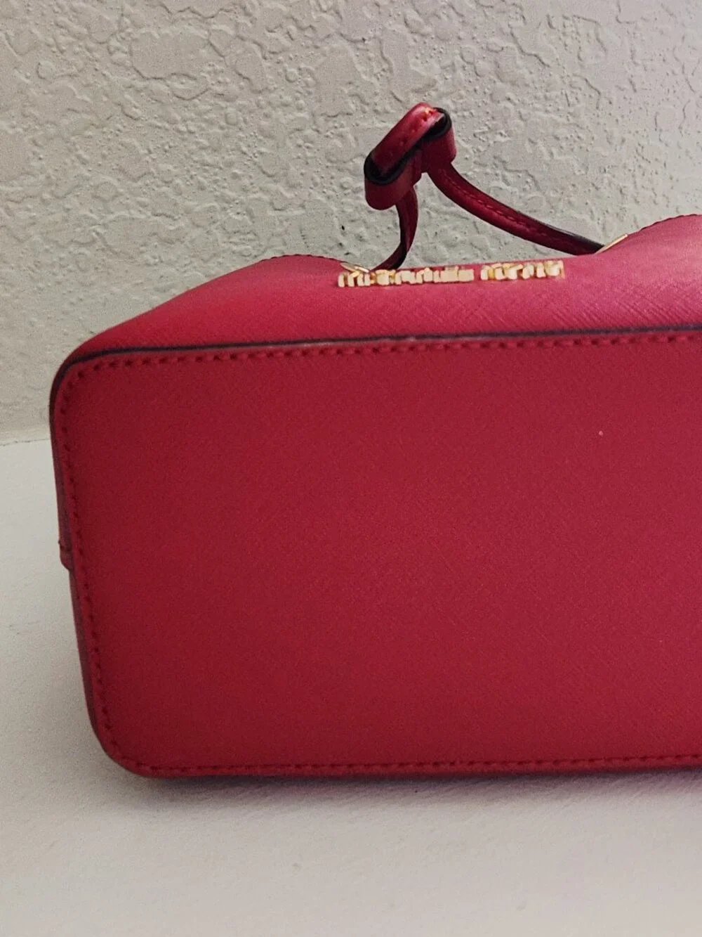 New Michael Kors Suri Small Bucket Shoulder Bag Purse